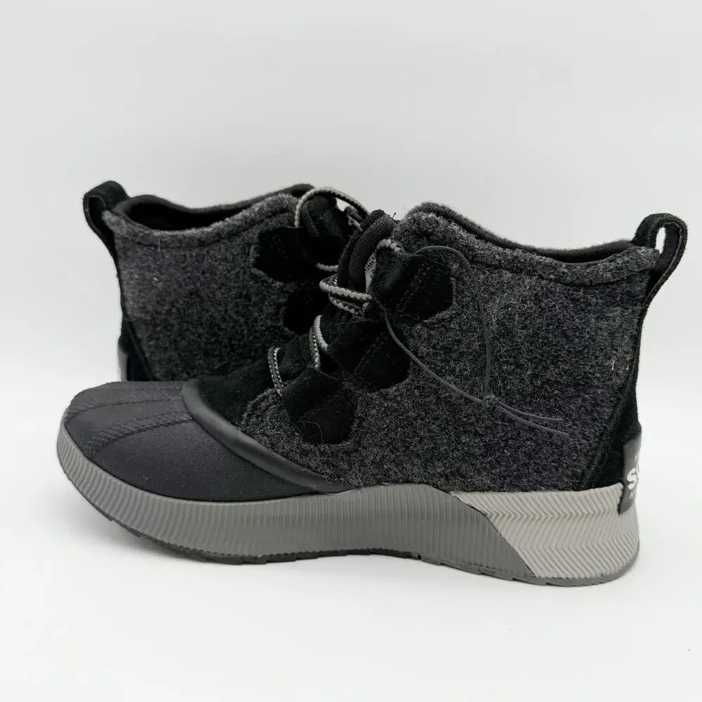 Sorel womens out